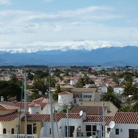 Port Grec Apartment Empuriabrava